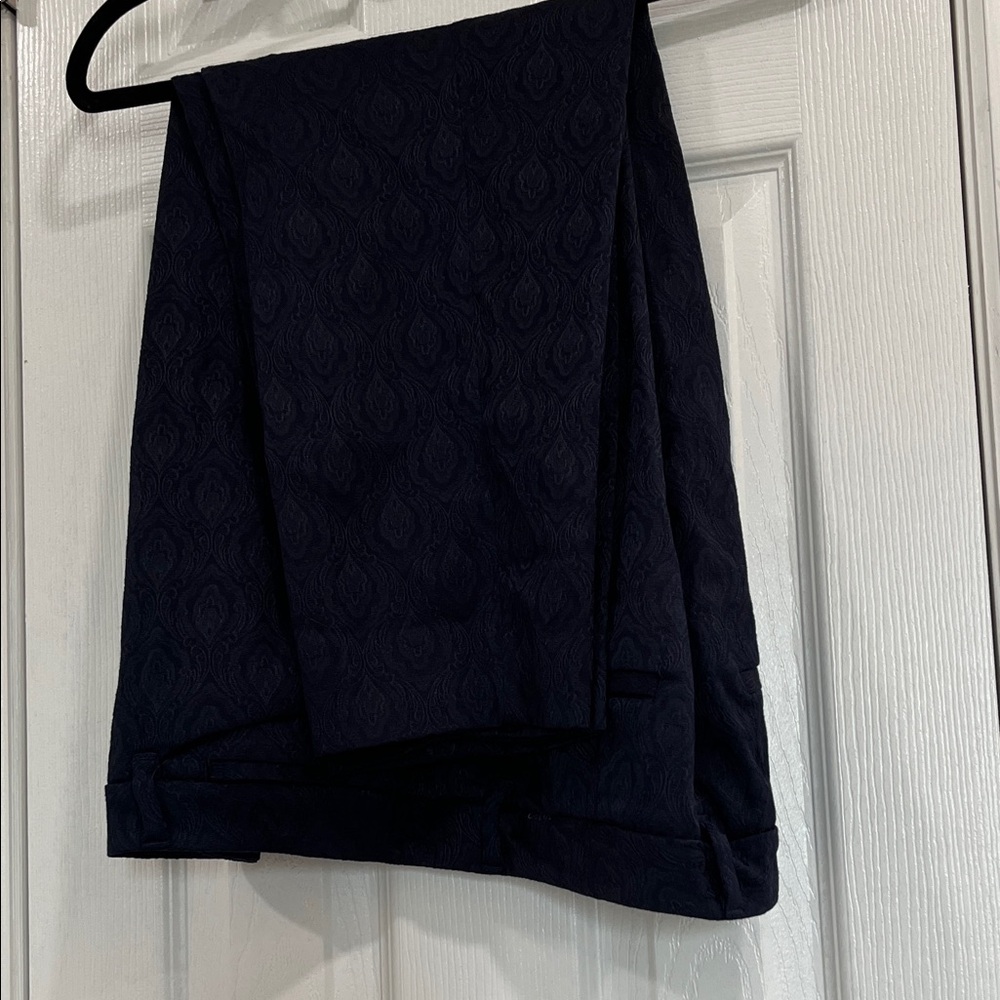 White House Black Market Navy Skinny Pants